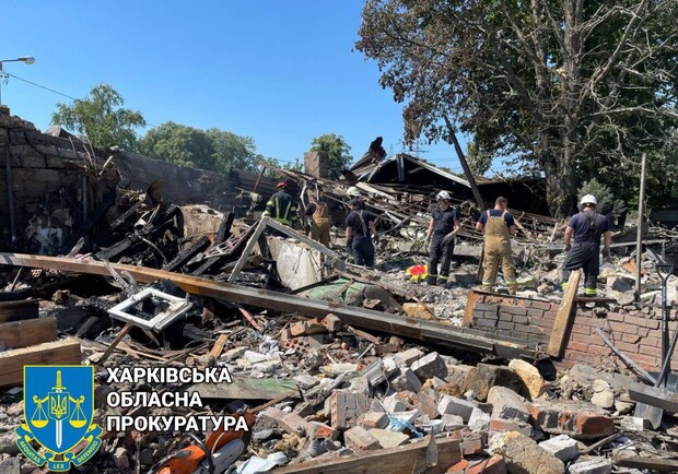 У Харкові з-під завалів ресторану, зруйнованого росіянами, дістали ще одне тіло. 
