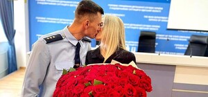 Одесский спасатель необычно сделал предложение своей девушке (фото, видео)