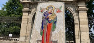 Львів’ян запрошують помолитися біля унікальної ікони за мир і спокій у родинах