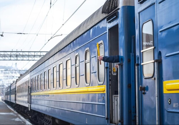 Поезд Ужгород – Харьков задерживается на два часа. 