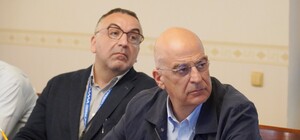 Министр иностранных дел Греции посетил Одессу: он поможет с ЮНЕСКО и обратится в Гаагу  