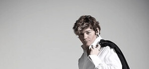 Кривошапко сменил паркет на подиум. Теперь он модель