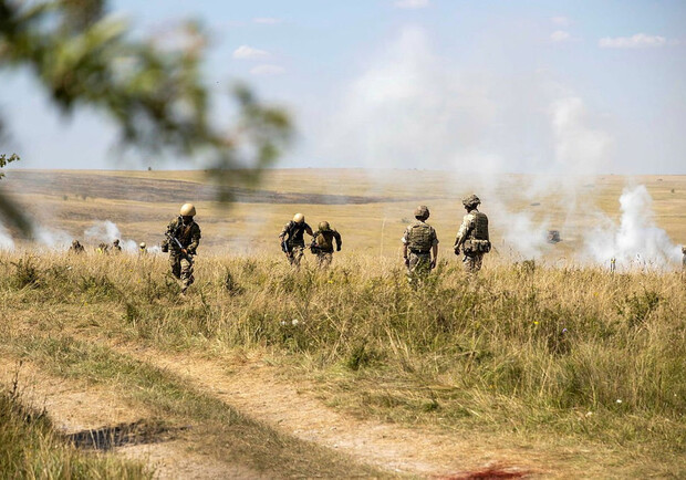 Росіяни намагаються прорвати оборону в районі Гусарівки, — Генштаб. 
