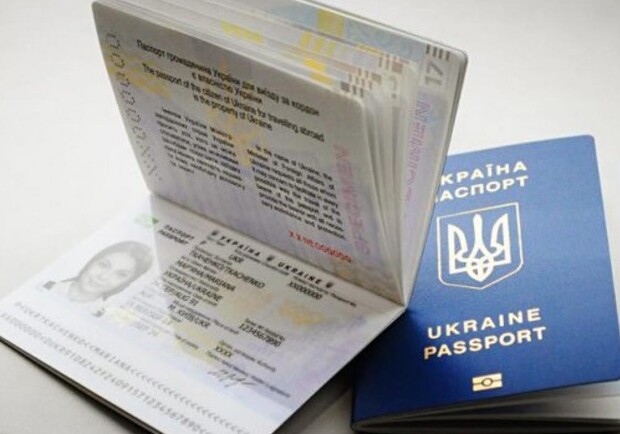 В Харькове возобновили электронную очередь в Миграционную службу. 