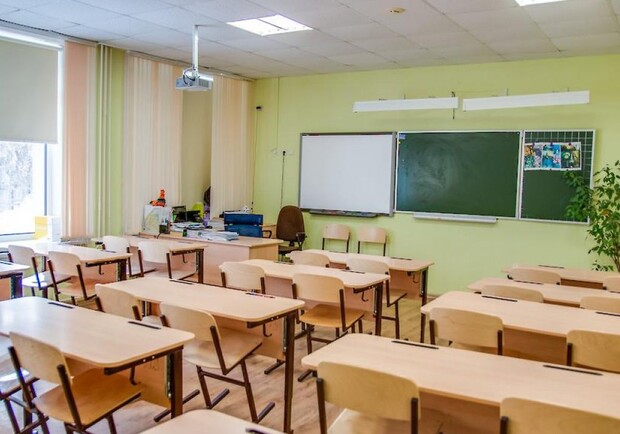 Школы в Харькове будут работать только онлайн, — Терехов. 