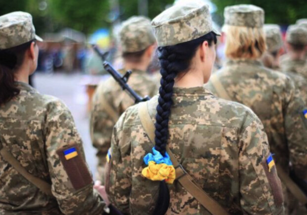Нардеп пояснив, чи покарання буде для жінок, які не стануть на військовий облік 