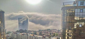 Одессу сегодня накрыл необычный туман