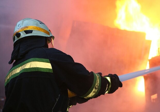 Из-за обстрелов в Харьковской области вспыхнули семь пожаров. 