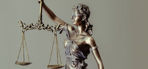 В Киеве судья оправдывал зверства оккупантов и агитировал за 