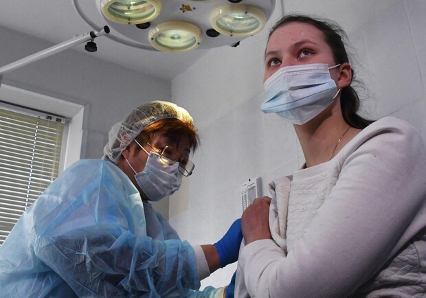 Харьковская область получила партию вакцины Сomirnaty. 