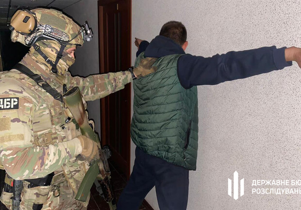 На Харківщині затримали підполковника поліції у відставці. 
