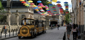 Польська туристична агенція відновлює подорожі до Львова