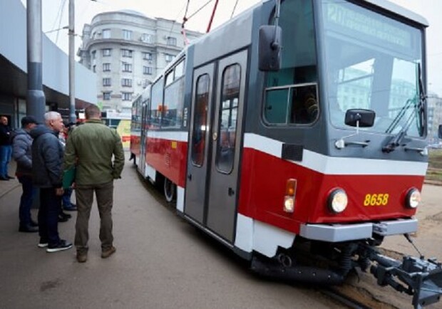 В Харькове на маршруты вышли чешские трамваи. 