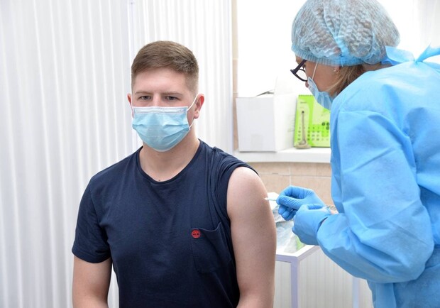 У Харкові та області знову працюють пункти вакцинації. 