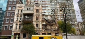 Кличко ответил на петицию о восстановлении разрушенного дроном дома на Жилянской 