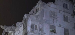 У Чугуївському районі росіяни обстріляли п'ятиповерхівку