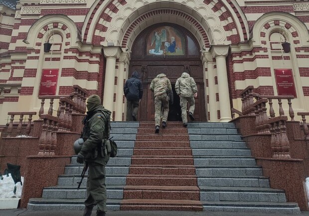 В Харькове СБУ обыскивает церкви и монастыри, принадлежащие УПЦ МП. 
