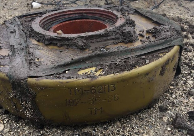 В Харьковской области на мине взорвался тракторист 