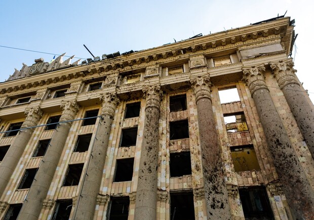 В Харькове законсервировали здание ОГА - фото: Зеркало недели