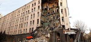 Как выглядит частично разрушенный россиянами 31 декабря отель Alfavito в Киеве - фото