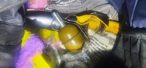 На Харківщині затримали чоловіка, який у маршрутці їхав з гранатами та пістолетом