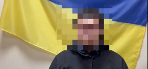 В Одессе курьер назвал военных 