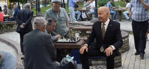 Как в сети шутят о визите Байдена в Украину: подборка мемов