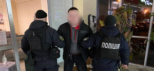 В Броварах парень напал на девушку в ТРЦ и попытался ее изнасиловать