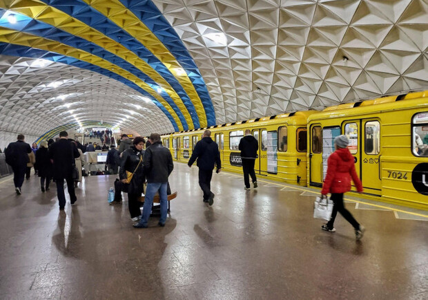 Харьковскому метрополитену нужны сотрудники. 