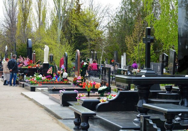 Які цвинтарі у Харкові та області закриті для відвідування: список. 