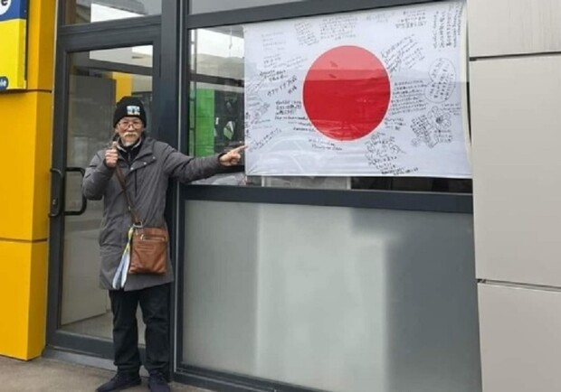 Волонтер из Японии в Харькове открыл бесплатное кафе. 