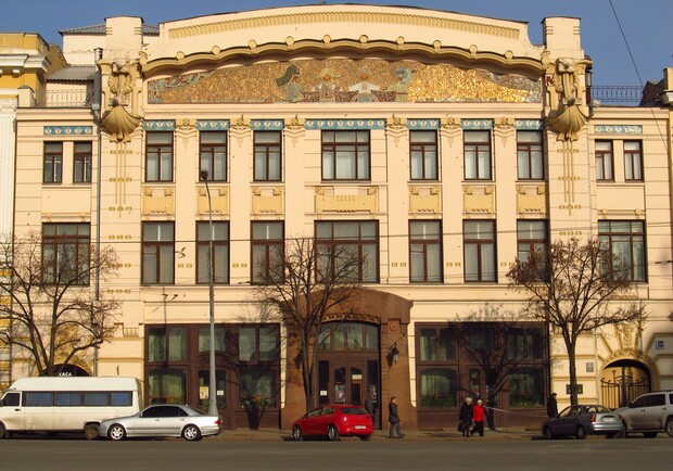 Кукольный театр в Харькове будет показывать спектакли на улице. 