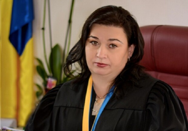 Харківська суддя, котра отримала строк за корупцію, служить у теробороні. 