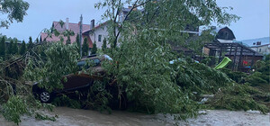 У Східниці підтоплено 10 готелів, 11 магазинів, пошкоджено 5 мостів і затоплено 15 авто