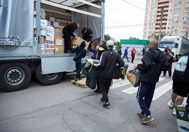 В Харькове собрали более 200 тонн помощи жителям Херсонской области. 