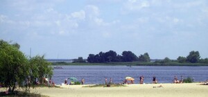 На Київщині, на відміну від Києва, офіційно відкрили кілька пляжів