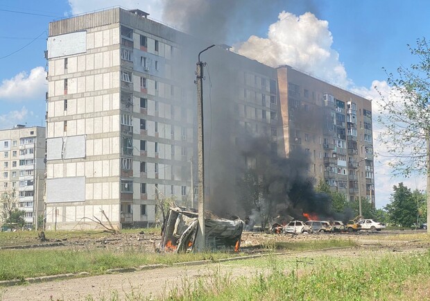 Полиция опубликовала фото последствий обстрела Первомайского. 