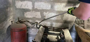 В жилом доме в Днепре обнаружили змею