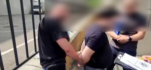 В Одесі чоловік перевдягся у жінку і вкрав півмільйона доларів із квартири на Французькому бульварі