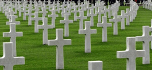 Власти отказались от строительства главного военного кладбища Украины в Киеве