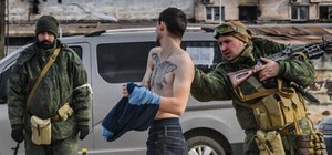 В Мелитополе оккупанты устраивают облавы на водителей авто с украинскими номерами