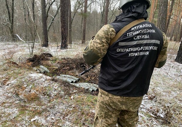 В Харьковской области обнаружили схрон оккупантов с боеприпасами. 