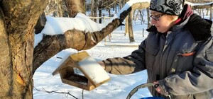 У львівських парках встановили нові безпечні годівнички