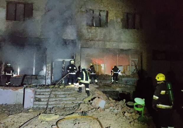 Харків уночі атакували "шахеди": влучання у Слобідському районі. 