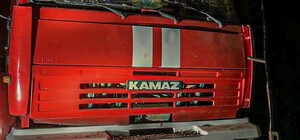 Россияне скинули авиабомбу на пожарную часть в Харьковской области