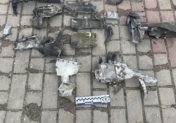 Россияне ударили ракетой Х-35 по общежитию в Харькове. 