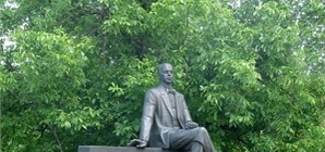 Ольга Сумская расплакалась и назвала село под Донецком центром Вселенной