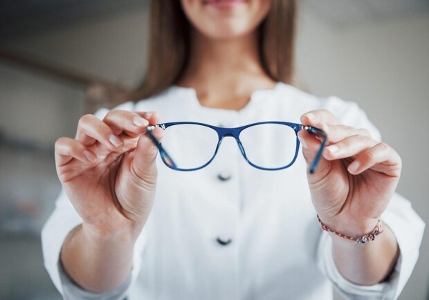 Харьковчане могут бесплатно получить очки для коррекции зрения. 