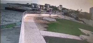 РФ спеціально вдарила по Одесі ракетою з касетним боєзарядом: з'явилося відео моменту влучення