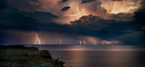 Знову гроза: в Одесі на неділю оголосили штормове попередження